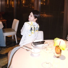 批发夏季纯棉重磅刺绣t恤痞帅高街男女生短袖体恤<b class='q'>情侣</b><b class='q'>时尚</b>穿搭潮上衣