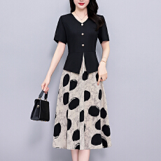 批发假两件套修身显瘦大码<b class='q'>女</b>装胖mm中长款短袖<b class='q'>连衣裙</b>子夏季新款阔太太