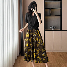 批发时尚套装短袖上衣+裤裙子两件套<b class='q'>大码</b>女装<b class='q'>胖</b><b class='q'>mm</b><b class='q'>夏季</b>新款阔太太显瘦