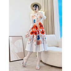 批发宫廷风褶皱连衣裙2026早春新款收腰渐变色显瘦花苞法式茶歇A字裙