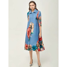 批发三宅2026早春新款时尚印花褶皱连衣裙洋气百搭显瘦大码宽松中<b class='q'>长裙</b>