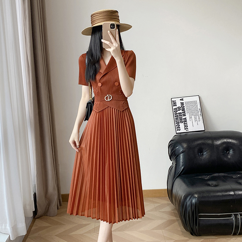 RY172# 三宅褶皱连衣裙2026春新款西装领重工钉珠大码时尚名媛收腰减龄裙