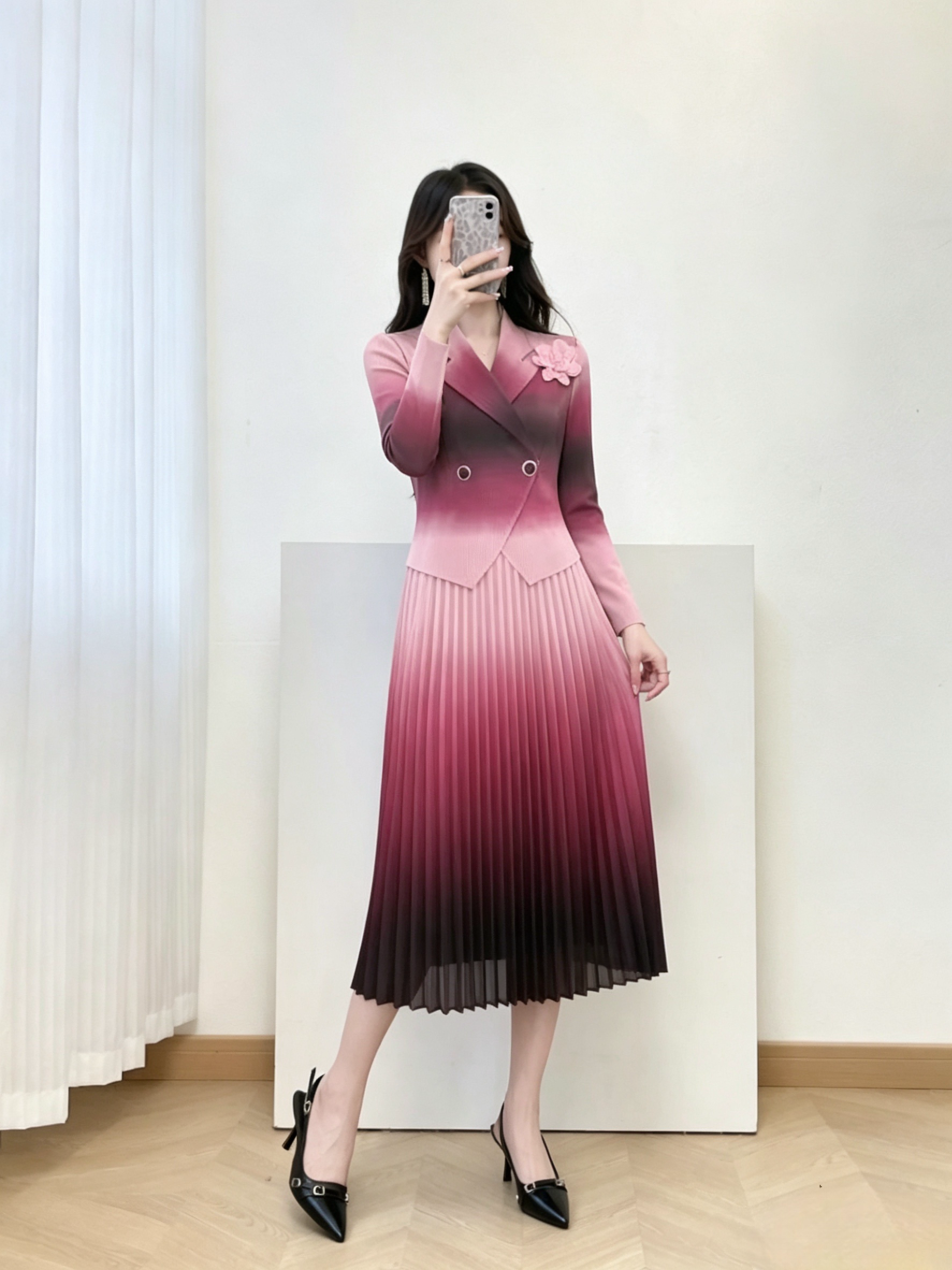 세 하우스 바람 그라데이션 색상 정장 칼라 드레스 3 차원 꽃 디자인 품격 출퇴근 슬림해 보이는 플리츠 스커트