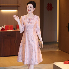 批发5815#2026新款婚礼<b class='q'>妈妈</b>婚宴礼服喜婆婆装敬酒连衣裙修身夏