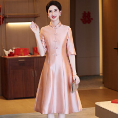批发5816#2026新款<b class='q'>婚礼</b>妈妈婚宴礼<b class='q'>服</b>喜婆婆装<b class='q'>敬酒</b>连衣裙修身夏