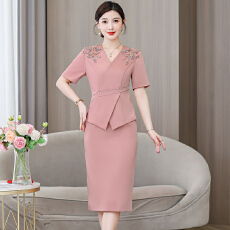 批发5832#2026新款婚礼妈妈婚宴礼服喜婆婆装敬酒<b class='q'>连衣裙</b>修身夏