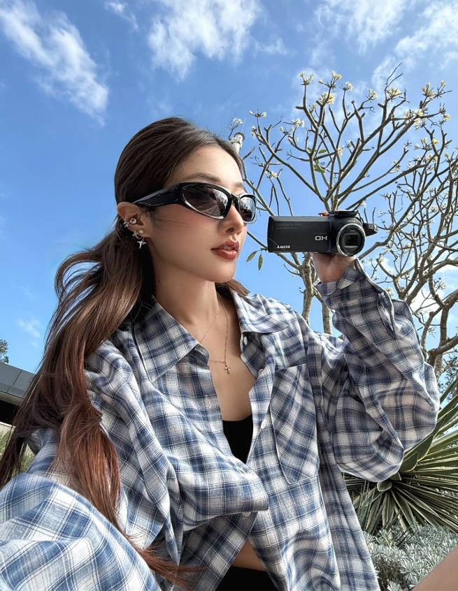 왼쪽 여성 의류 체크무늬 일기 레트로 체크무늬 셔츠 2026 봄 여름 새로운 긴팔 캐주얼 셔츠