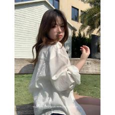 批发Vegetable Orbs白茶花开 自带微皱感拼接蕾丝衬衫慵懒风防晒上衣