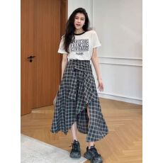 批发一整套ootd穿搭套装女2026新款短袖上衣不规则格子半身裙<b class='q'>两件套</b>