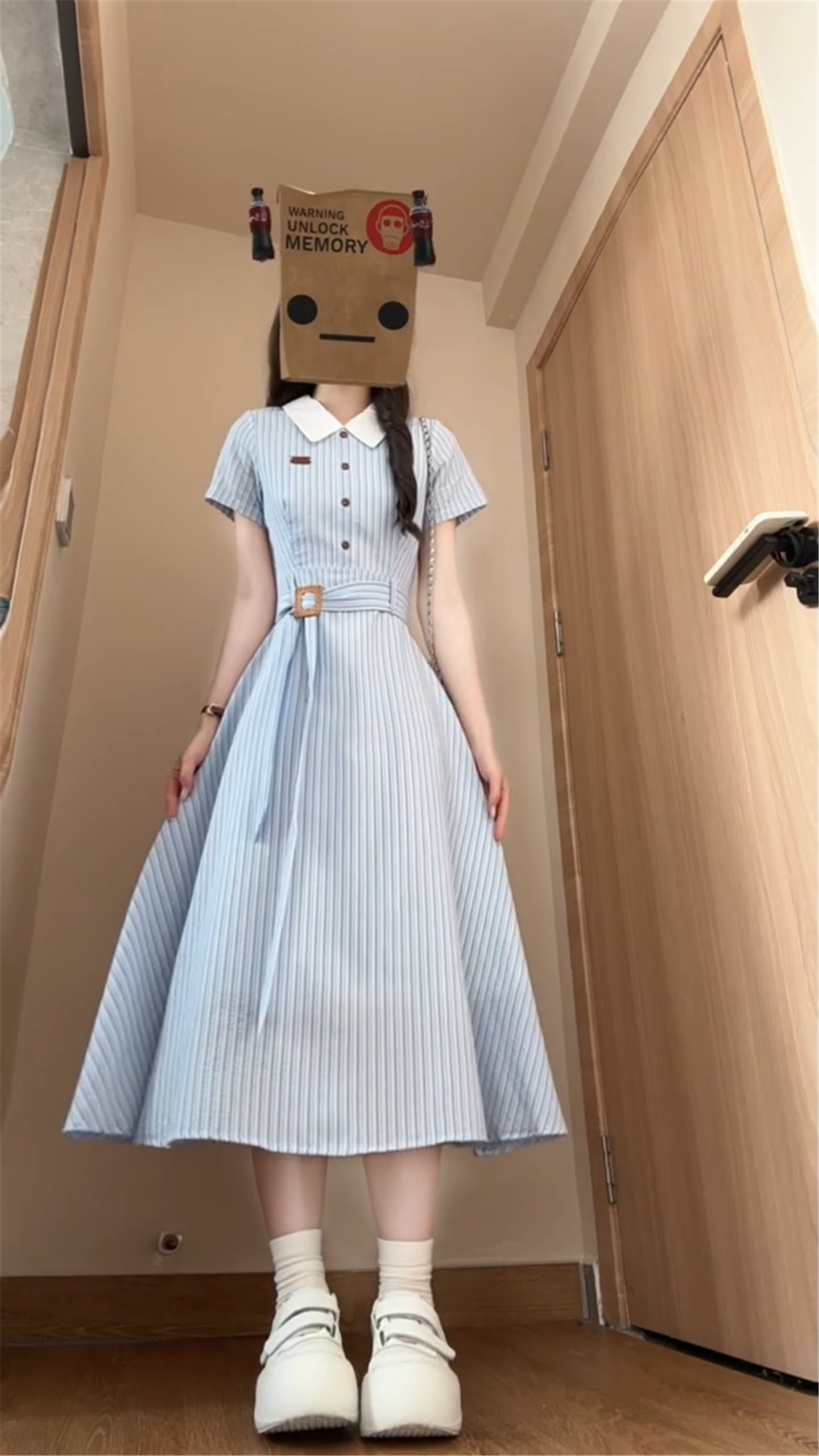 한 부서 폴로 칼라 파란색 체크무늬 여성 드레스 여름 해변가 휴가 치마 고급 센스 스트랩 허리 수축 품격 롱 스커트
