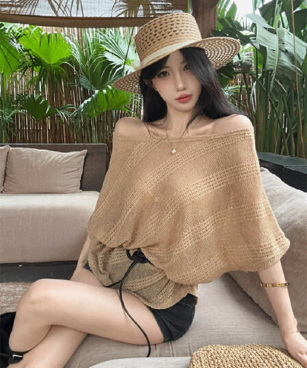 실사 홀로우 아웃 프랑스식 비스듬한 어깨 오프숄더 디자인 센스 불규칙 배트윙 소매 켜기 벨트 벨트