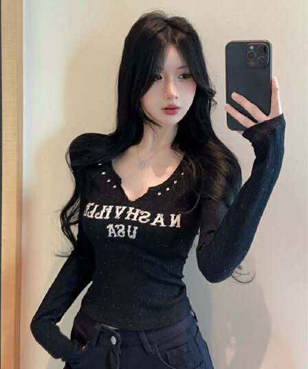 실사 아메리칸 뿌리다 밝은 실버 플래시 알파벳 버드 나무 못 니트 디자인 센스 슬림해 보이는 다용도 기본 셔츠 맨위