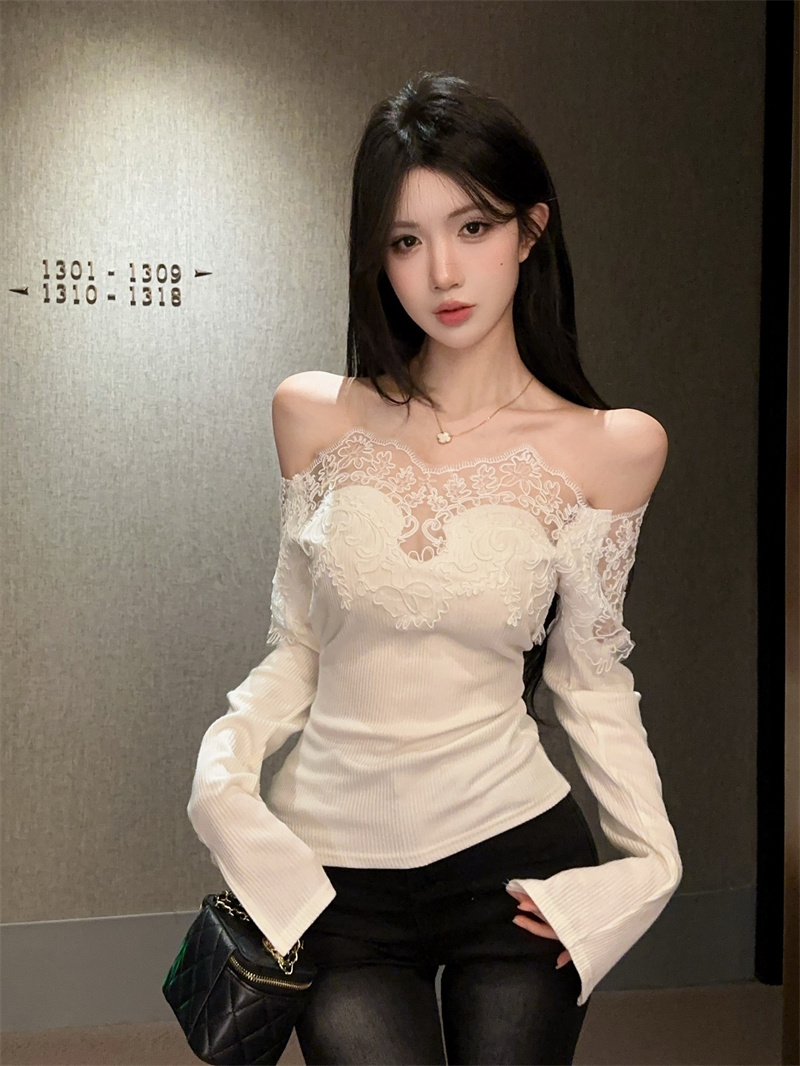 RY8529# 实拍纯欲蕾丝拼接一字肩露肩修身内搭打底衫上衣