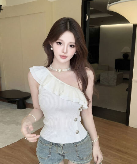 실사 비스듬한 어깨 의류 여성 여름 순수한 욕망 연령 감소 오프숄더 민소매 화이트 숄더백 프릴 튜브탑 니트 조끼