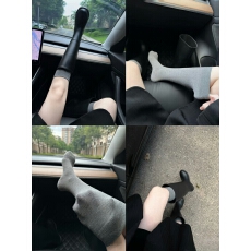 批发大码竖条不下滑包裹性好直板无根<b class='q'>袜</b>无骨超柔软黑白小腿<b class='q'>袜</b>韩版秋
