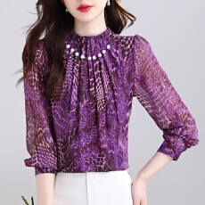 批发实拍2026新款长袖紫色豹纹显瘦气质衬衫春秋重工珍珠洋气显瘦小衫