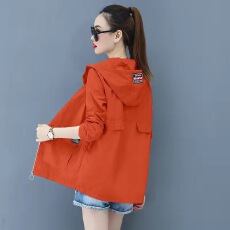 批发防晒衣女短款2026新款夏季中老年女装风衣妈妈防晒服春秋薄款外套