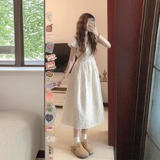 批发法式复古白色V领<b class='q'>连衣裙</b>女夏季大码胖mm高级感收腰气质刺绣<b class='q'>长裙</b>子