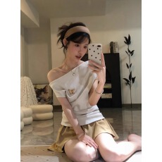 批发夏季穿搭一整套大码胖mm斜肩T恤上衣<b class='q'>花苞</b>短<b class='q'>裙</b>韩系漂亮辣妹套装女