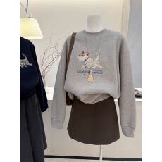 批发秋冬款韩系百搭精致刺绣小狗宽松加绒保暖卫衣女圆领套头休闲上衣