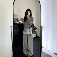 批发早春搭配一整套大码<b class='q'>胖</b><b class='q'>mm</b><b class='q'>韩</b>系慵懒风灰色针织上衣阔腿裤巨好看套装