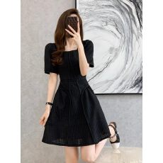 批发法式复古收腰显瘦小个子<b class='q'>连衣裙</b>女夏季<b class='q'>提花</b>气质小香风短款小黑裙子