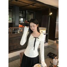 批发德绒#杏色<b class='q'>长袖</b>t恤新款蝴蝶结波点修身显瘦德绒保暖<b class='q'>打底衫</b>短款上衣