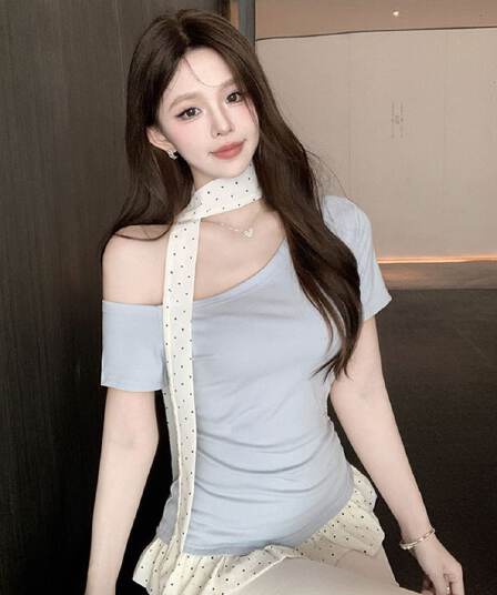 2026 새로운 비스듬한 칼라 오프숄더 나비 매듭 스카프 스트랩 행침 목 반팔