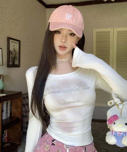 순수한 욕망 달콤한 핫걸 쇼트 스타일 타이트 맨위 여성 가을 겨울 프린트 긴팔 티셔츠 여성 만나는