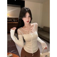 批发带胸垫#纯欲蕾丝拼接打底衫女修身内搭t恤系带<b class='q'>镂空</b>长袖上衣