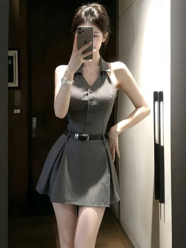 프랑스식 핫걸 바람 V넥 민소매 스트라이프 여성 드레스 여름 새로운 고급 센스 몸매 가꾸기 슬림해 보이는 플리츠 미니 스커트