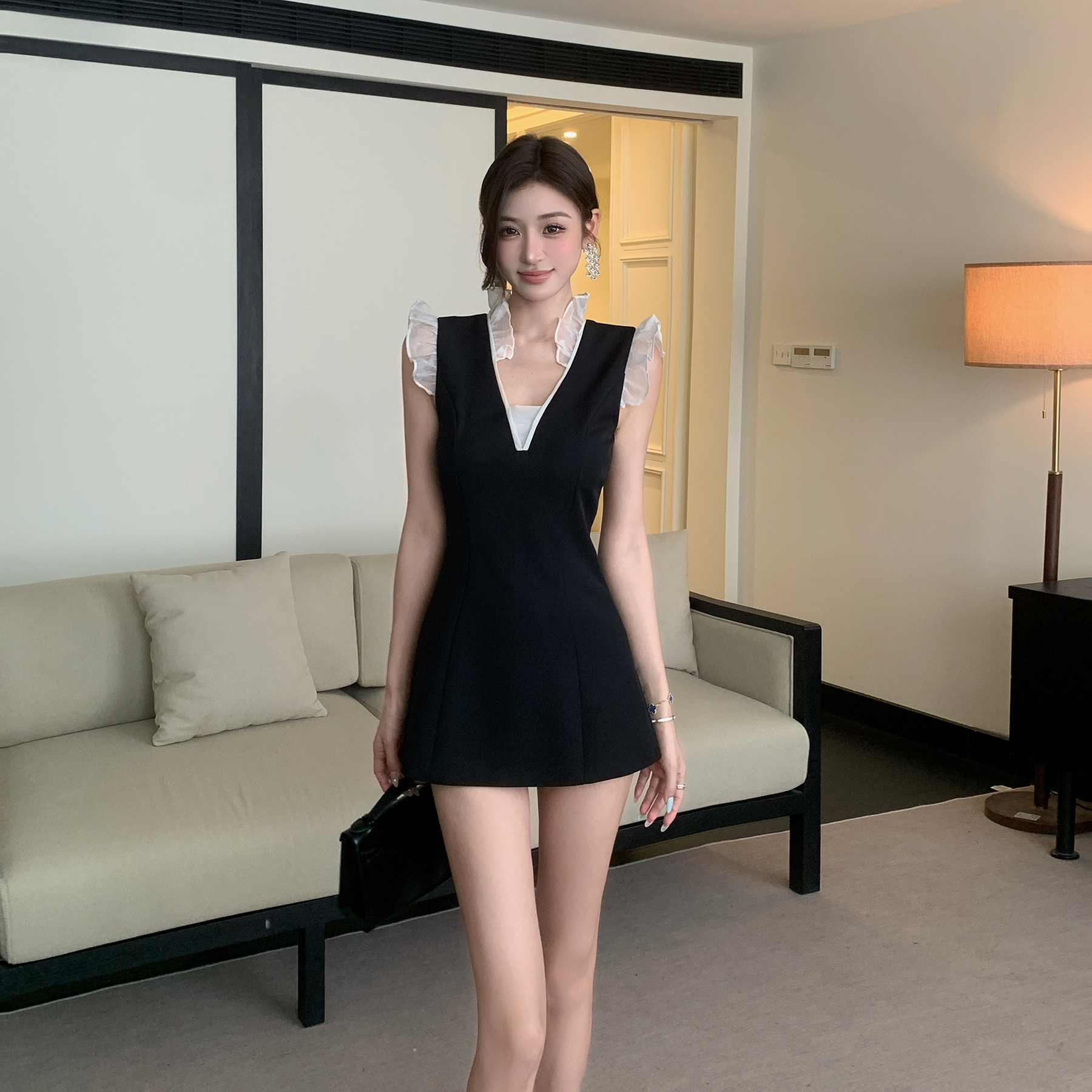 RY4129# 2026设计感小众时尚纯欲高级感休闲百搭超好看花边连衣裙显瘦短裙