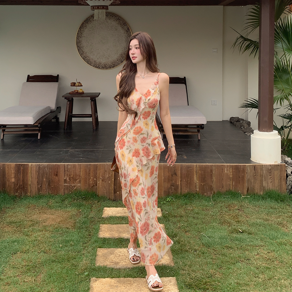 여름 새로운 V넥 휴가 치마 비스듬한 자르다 프릴 꽃무늬 슬립 드레스 인어 꼬리 롱 스커트