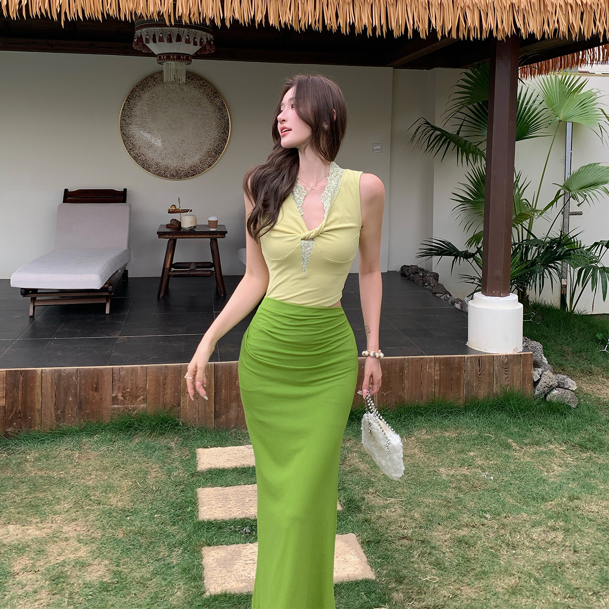 패치워크 색상 페이크 레이어드 드레스 레몬 향기로운 녹색 V넥 비틀림 레이스 조각 드레스 경 사진 이슬 허리 롱 스커트