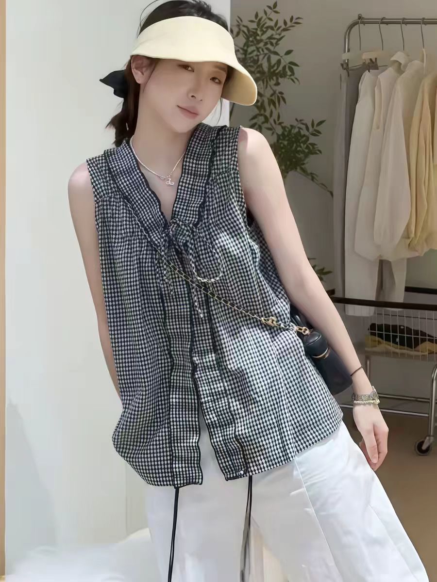 체크무늬 V넥 조끼 여성 셔츠 2026 새로운 여름 디자인 센스 전후 둘 착용 민소매 여성 맨위 셔츠