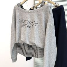 批发实拍新款春秋<b class='q'>超</b>火减龄露肩长袖卫衣<b class='q'>大码</b><b class='q'>女装</b>胖mm假两件别致上衣