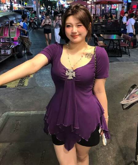 빅 사이즈 지방 mm 2026 여름 새로운 단색 불규칙 반팔 티셔츠 여성 고유 한 작은 대중 슬림해 보이는 맨위