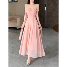 批发实拍纯欲温柔风V领挂脖别致超仙A字显瘦大摆连衣<b class='q'>裙</b>