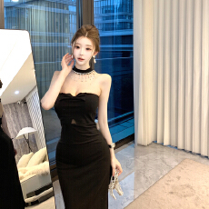 批发实拍名媛气质高级感露背蝴蝶结重工钉钻挂脖<b class='q'>性感</b>黑色抹胸礼服裙