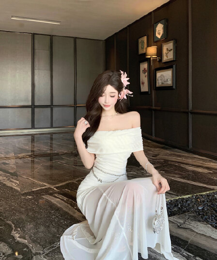 실사 순수한 욕망 망사 오프숄더 튜브탑 휴가 섹시함 핫걸 디자인 센스 허리 수축 타이트 스커트 드레스