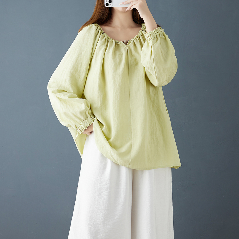 실사 2026 봄 새로운 맨위 루즈핏 디자인 센스 단색 다용도 목이버섯 레이스 삽입 어깨 소매 여성 셔츠