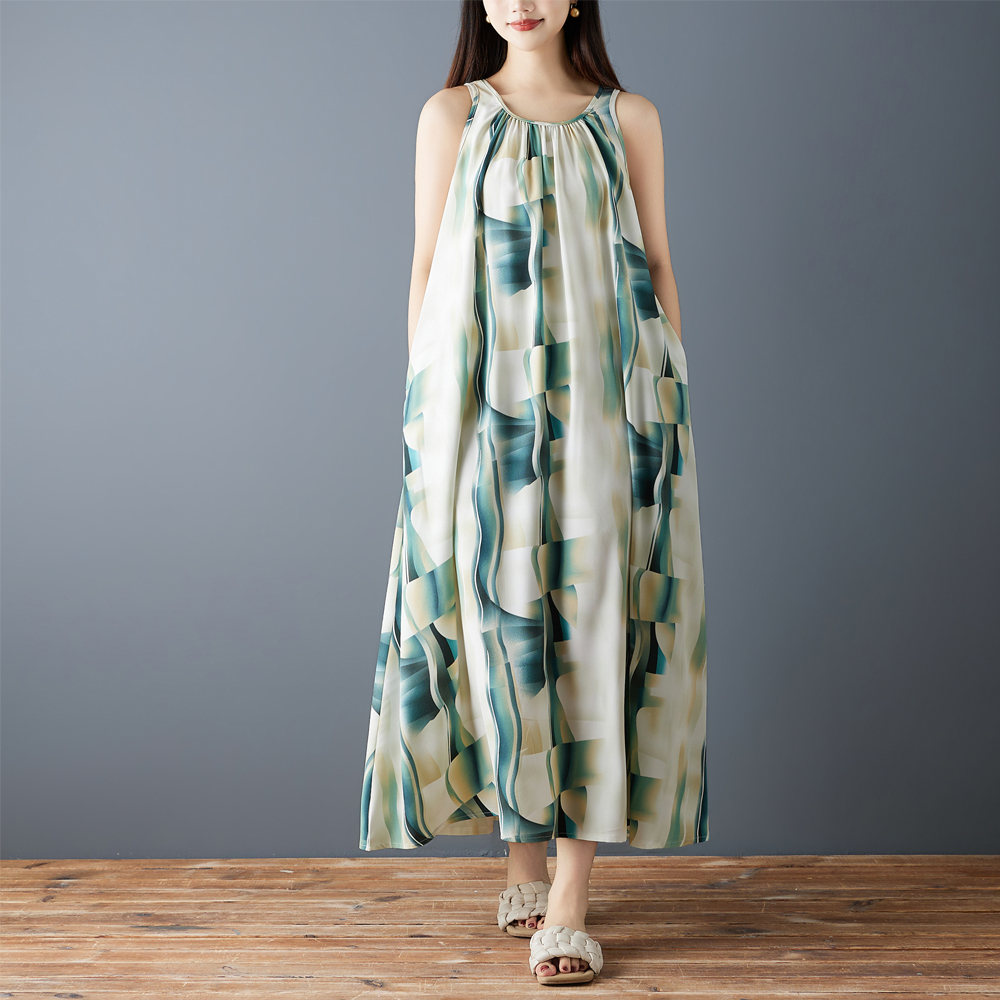 실사 2026 여름 새로운 패션 조끼 롱 스커트 루즈핏 쉬폰 프린트 민소매 레트로 중간 길이 드레스