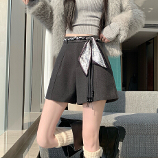 批发实拍<b class='q'>冬</b>季新款高腰显瘦潮流百搭毛呢短款 阔腿裤 靴裤