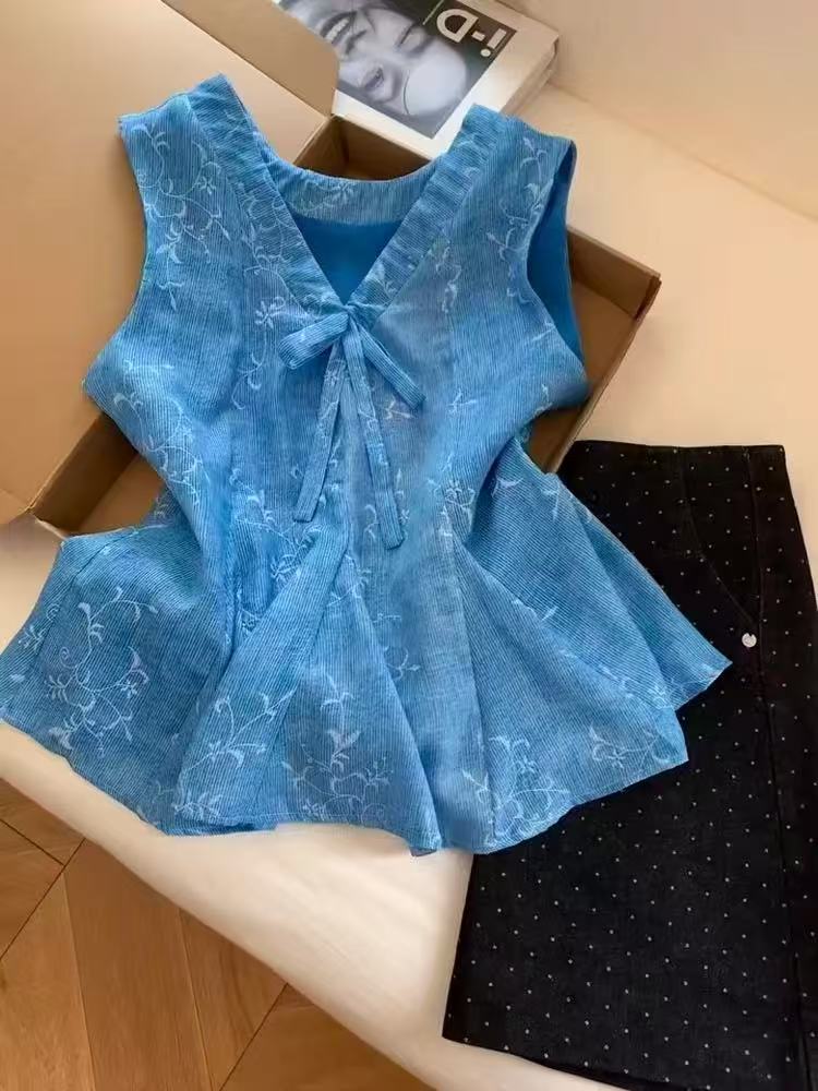 FA36662# 蓝色碎花吊带背小众设计感甜美减龄辣妹外穿上衣 服裝批發女裝批發服飾貨源