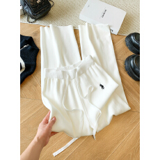 批发实拍针织阔腿裤绣花<b class='q'>女</b>秋冬高腰垂坠感加绒毛线直筒空气云朵糯米裤