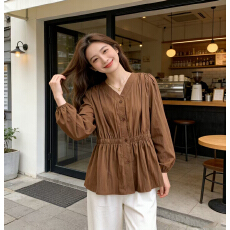 批发实拍2026早秋装新款胖mm宽松显瘦大码女装设计感别致长袖上衣t恤