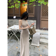 批发JAYKY YANG【菲林迷雾】无袖挂脖针织长<b class='q'>裙</b><b class='q'>掐</b>腰<b class='q'>修身</b>显瘦厚款连衣<b class='q'>裙</b>