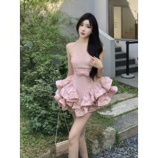 批发越南鱼骨抹胸蝴蝶结立体蓬蓬木耳连衣裙收腰荷叶蛋糕礼服裙配短裤