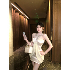 批发项天鹅er 法式<b class='q'>连衣裙</b>女2025冬季新款高级感露肩包臀裙拼接裙子