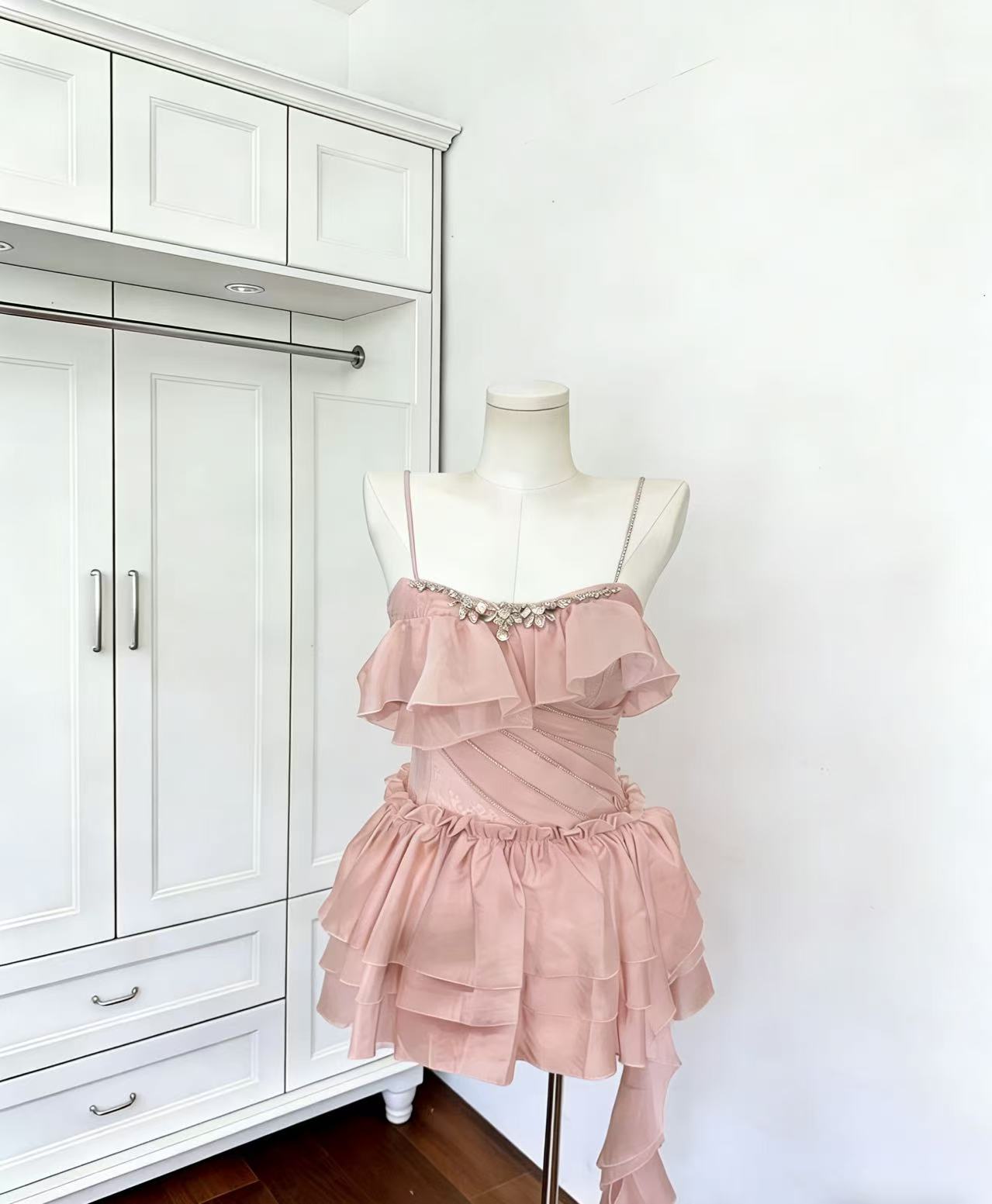 catyears 고양이 년 Madou 수식 유럽 오간자 계단식 프릴 다이아몬드 세팅 튜브탑 케이크 드레스 여성 드레스